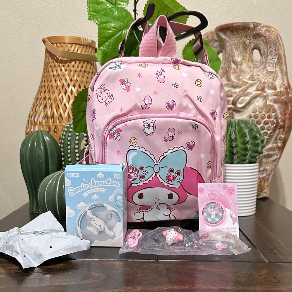 Pop Mart Hello Kitty and Friends The Wonderful Time Melody Charm and Backpack